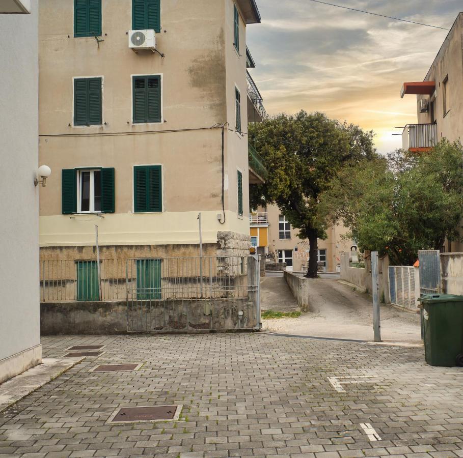 ספליט Nivi Apartment מראה חיצוני תמונה